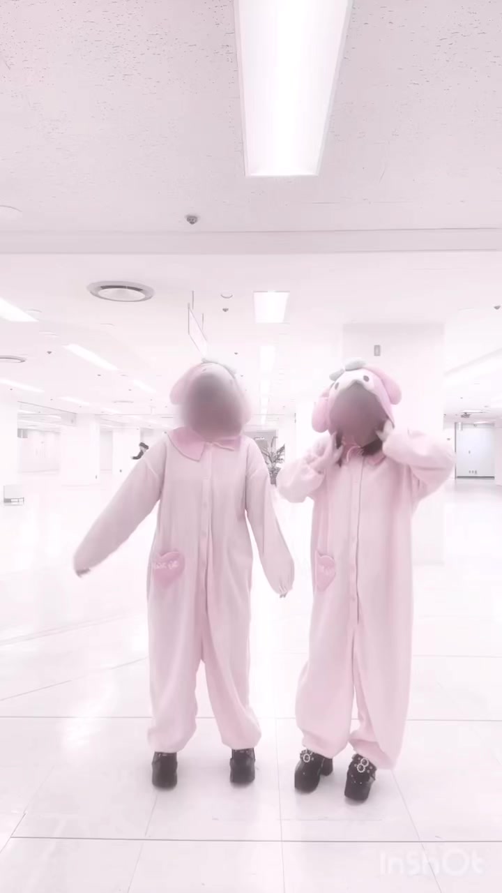 @ふぁんとむ