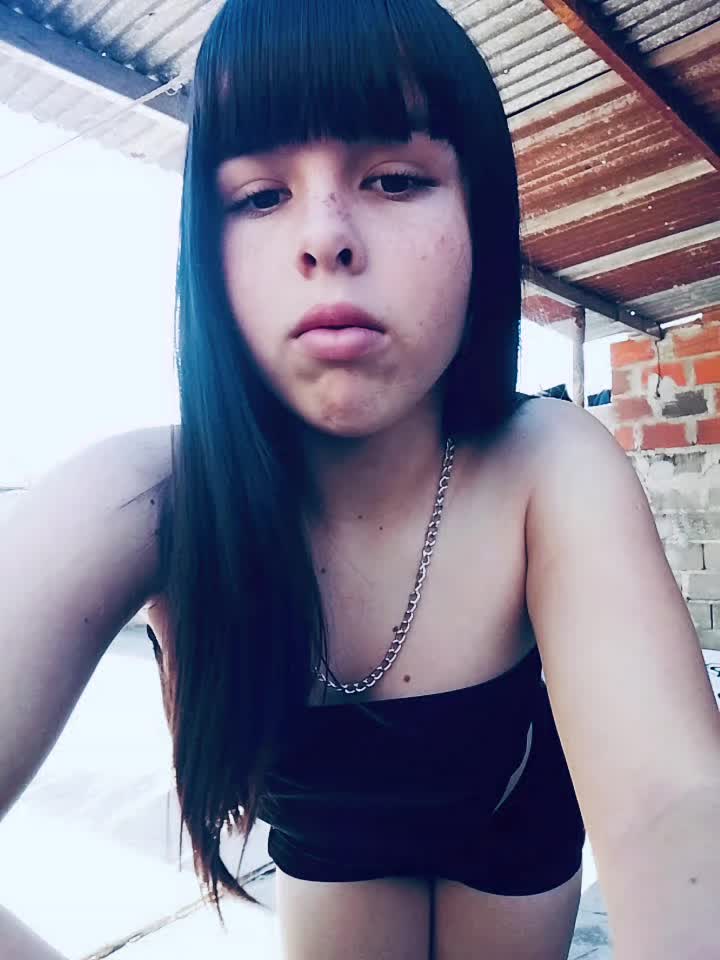 @Yeni💘