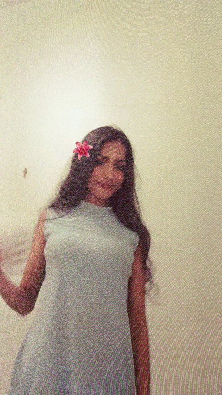 @""THARU""🍓 🦋⭐