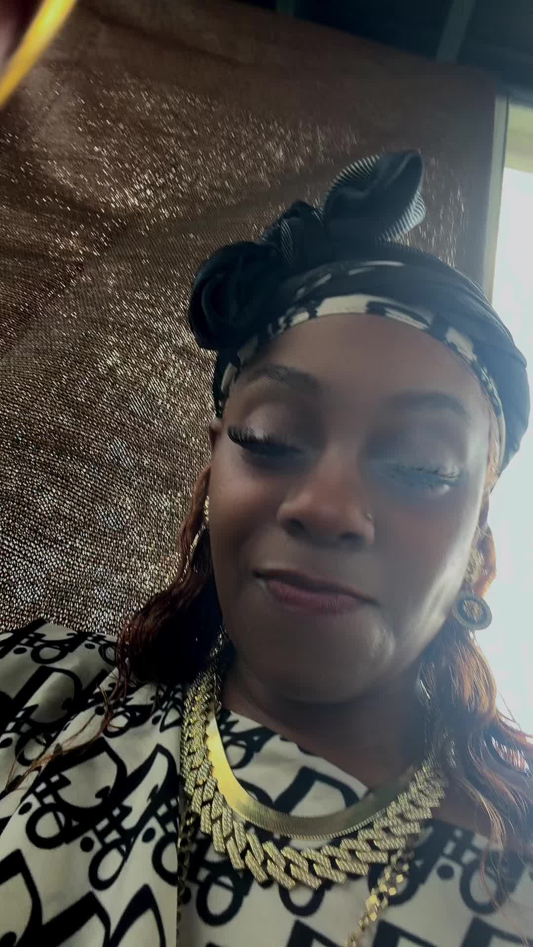 @Only1Velvet46