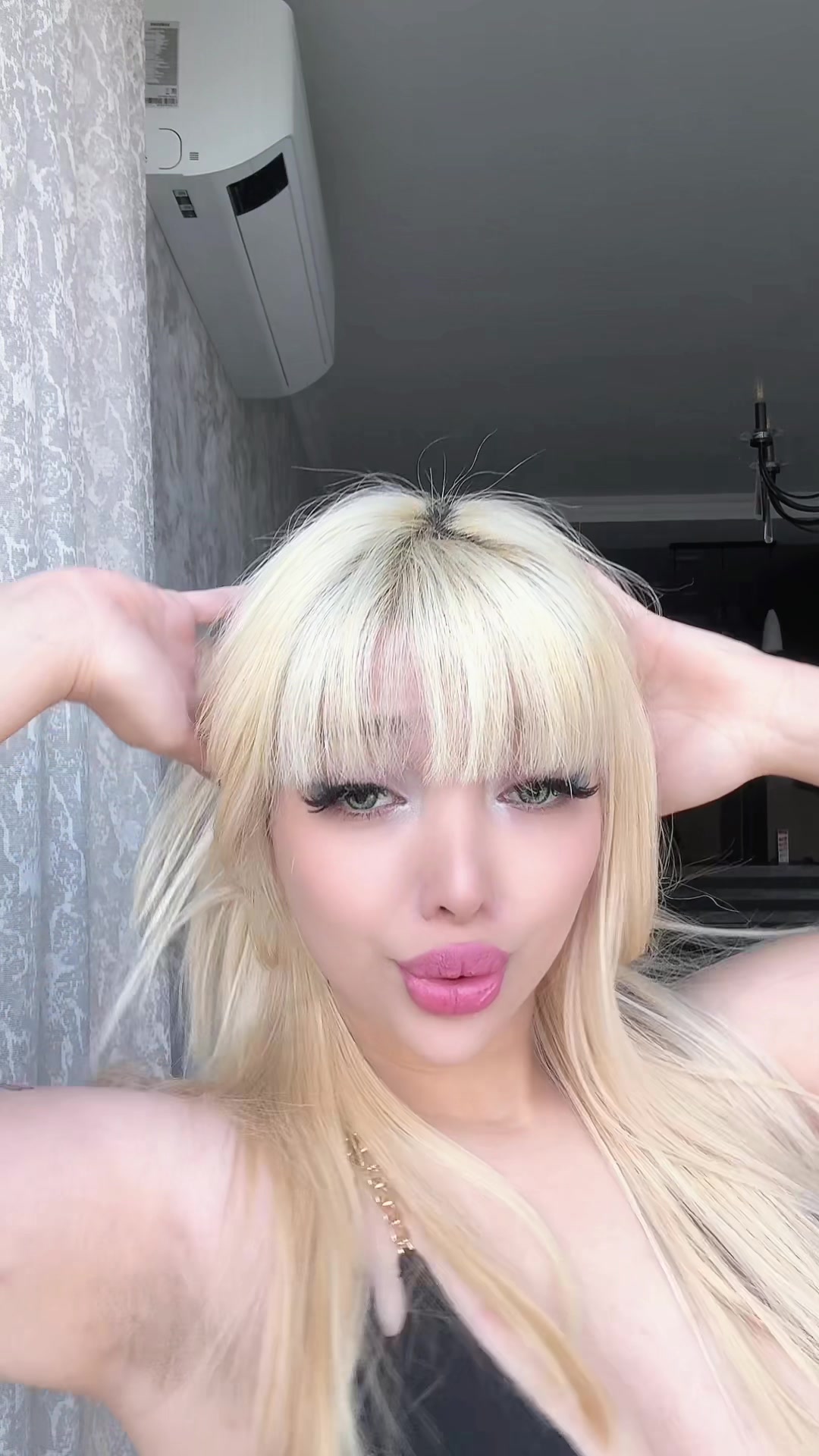 @Arianaranjbr