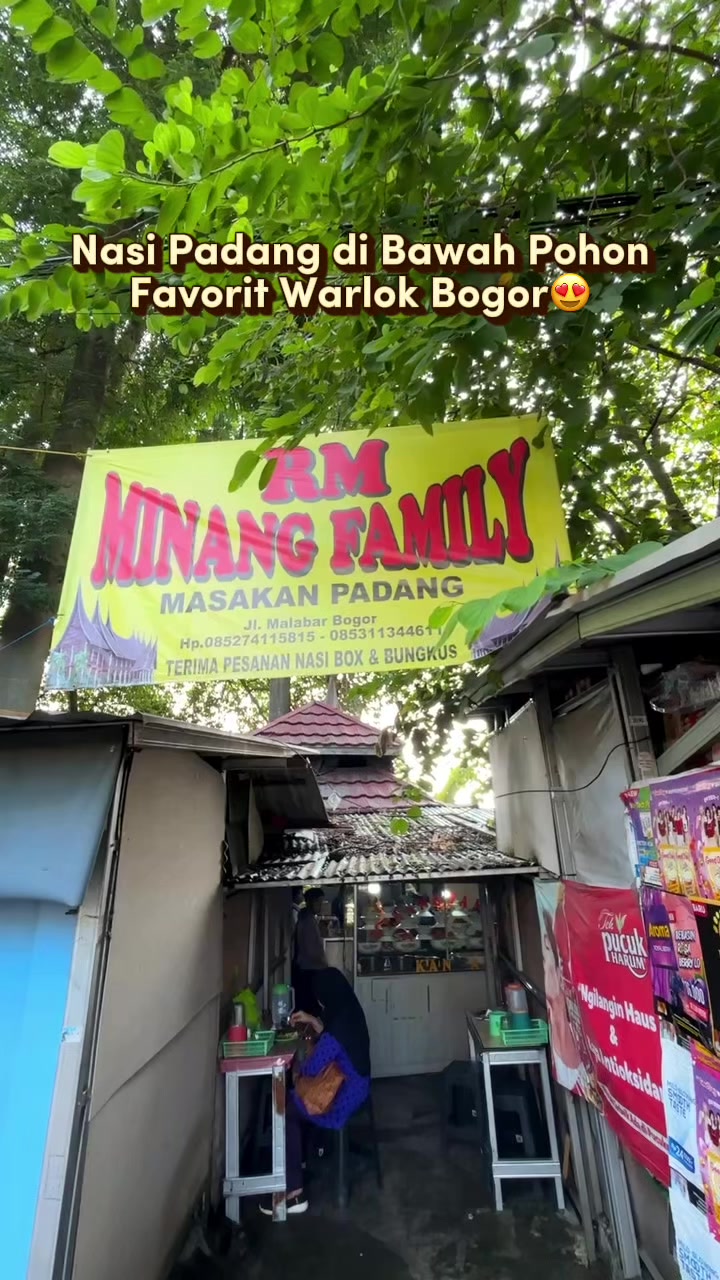 @Ade Rahmat Kuliner &bull; BOGOR