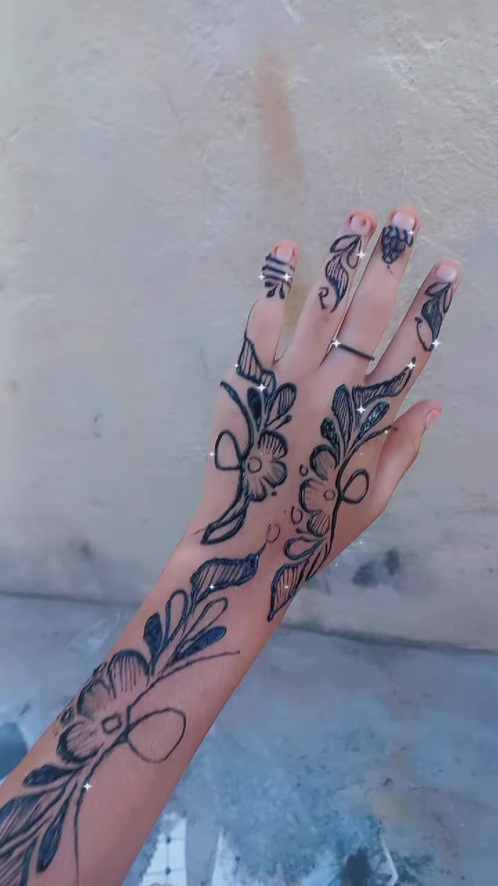 @𝑨s𝐦𝐀 𝐇𝐞𝐍𝐍𝑨🍂