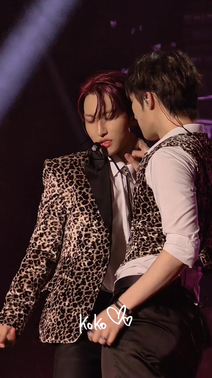 @NoonaTeeZ