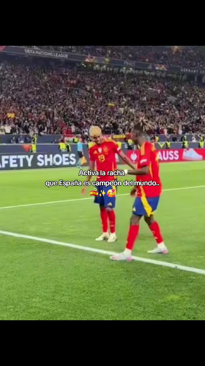 @Dêbôrâ_💙❤️