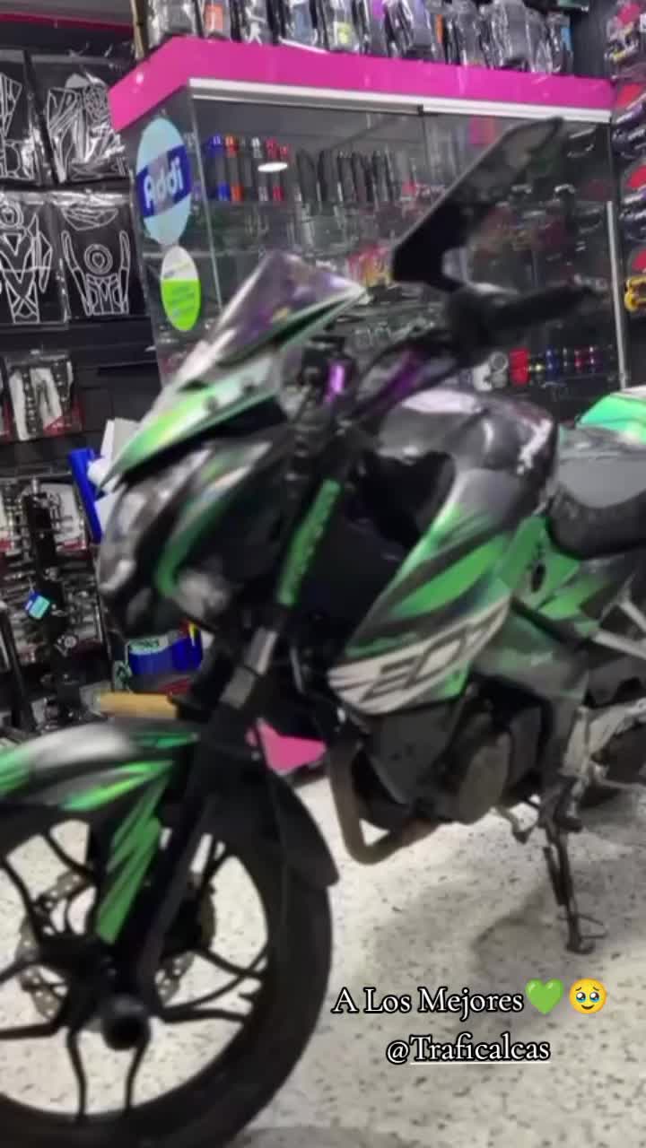 @꧁༒🍇𝓜𝓲𝓵𝔂_𝓤𝓿𝓲𝓽𝓪207🍇༒