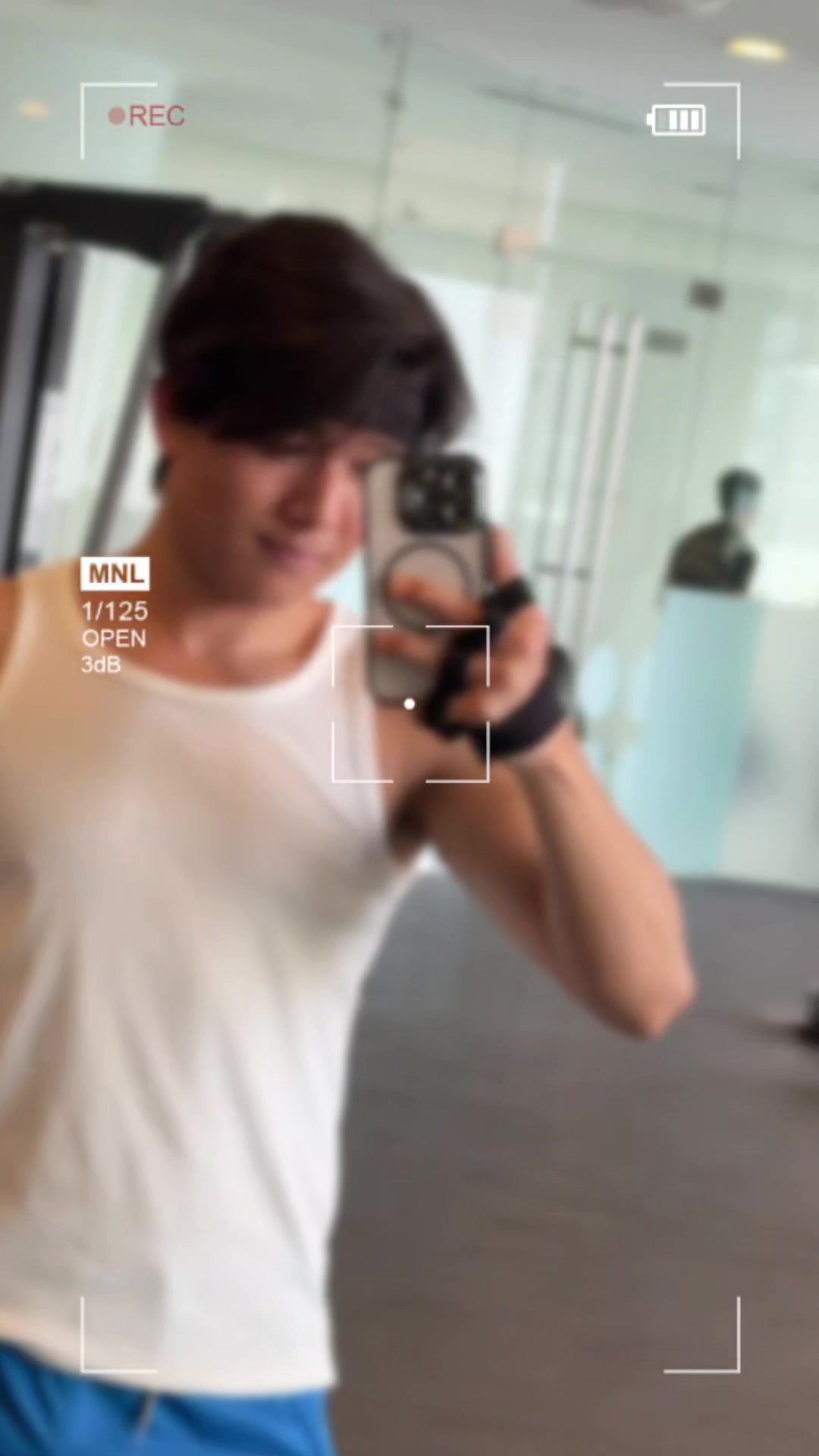 @Binod 🏋️💪🫰