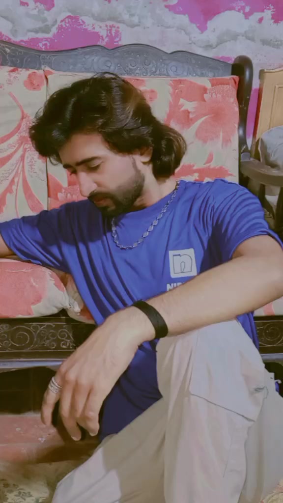 @Hero No.1💎