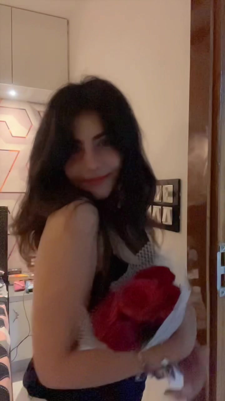 @tvishaaamalik