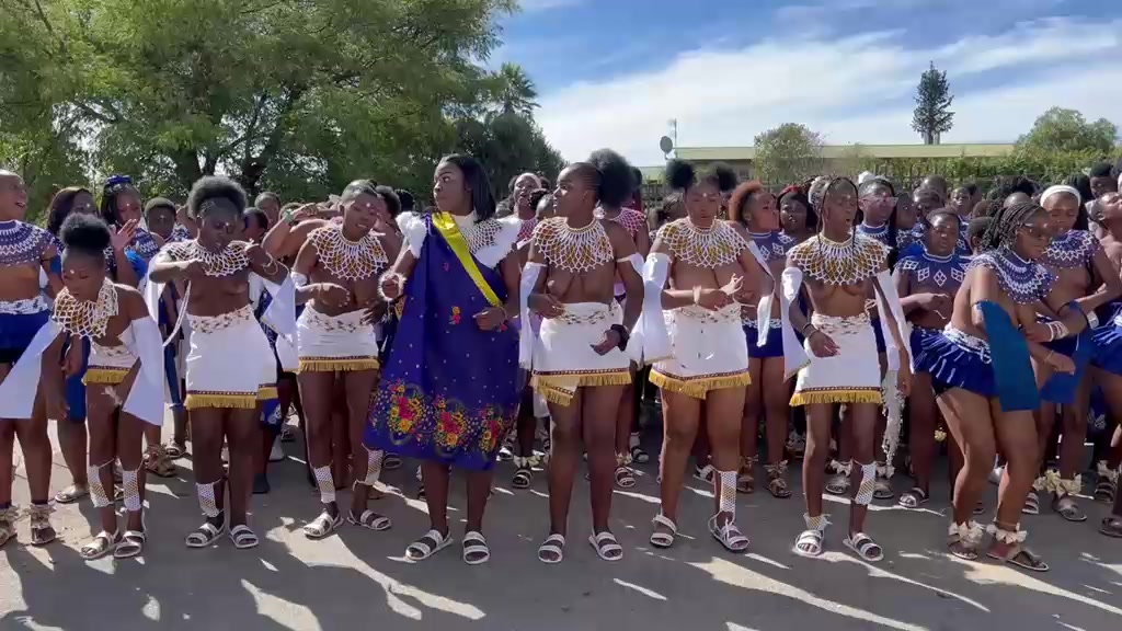 @BEKEZELA NTOMBI