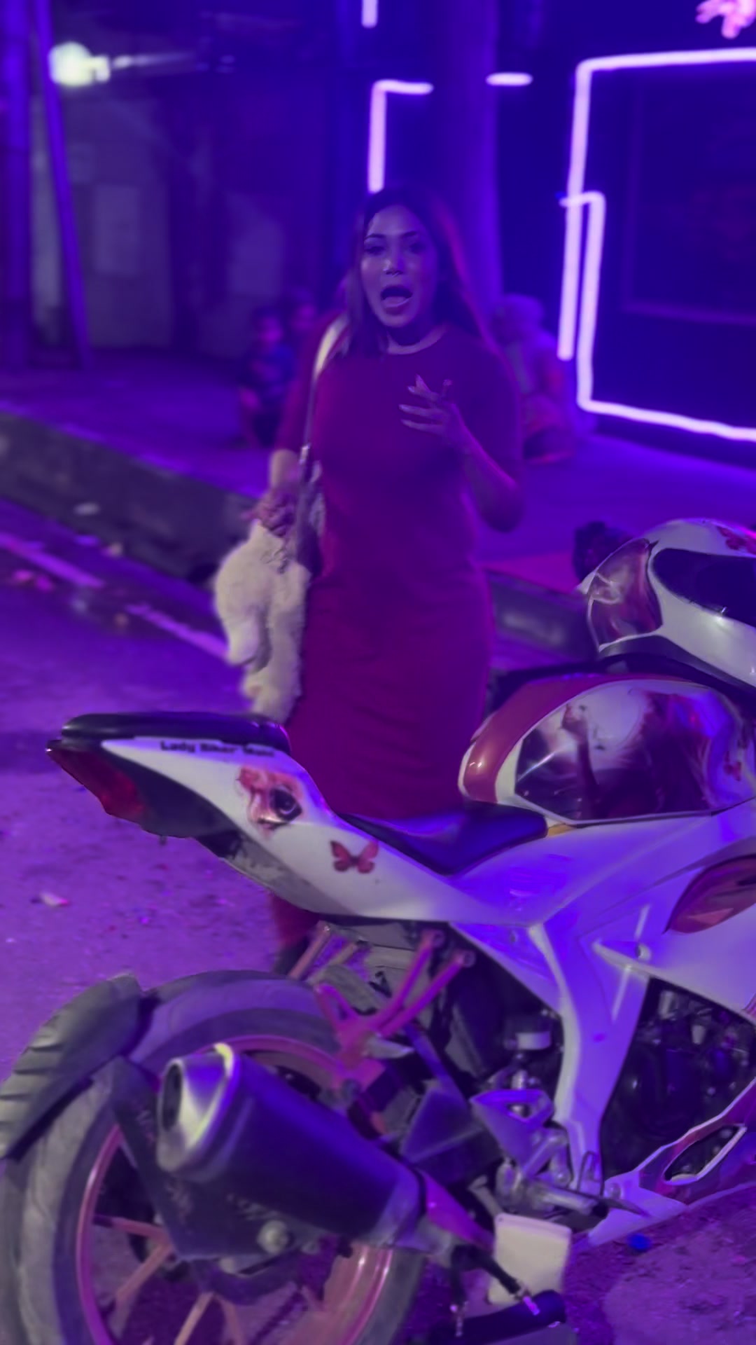 @Lady Biker Mahi
