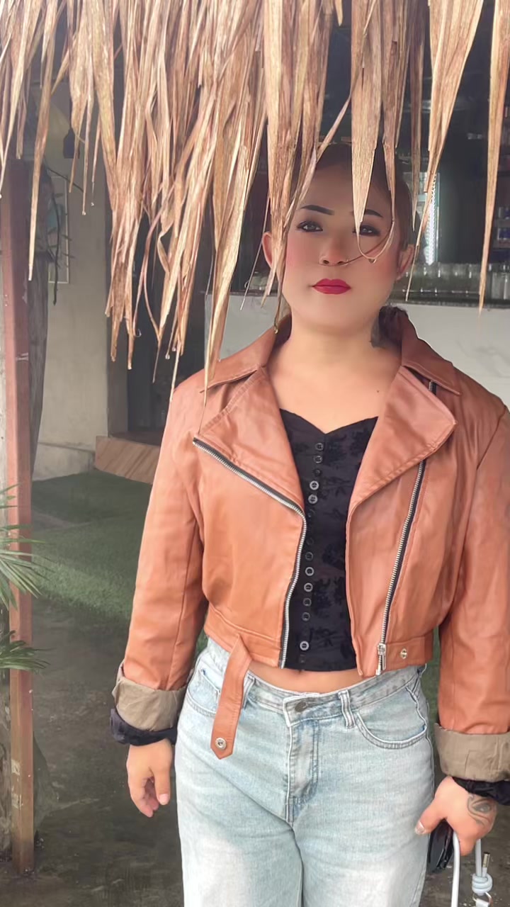 @Sabrina Kerungma