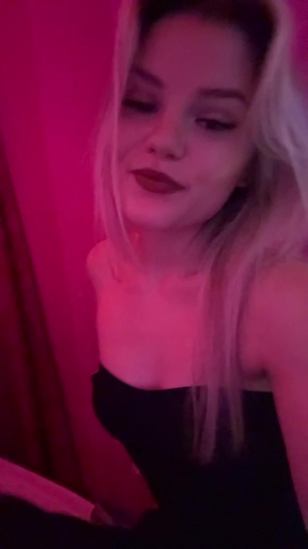 @Vikkukama