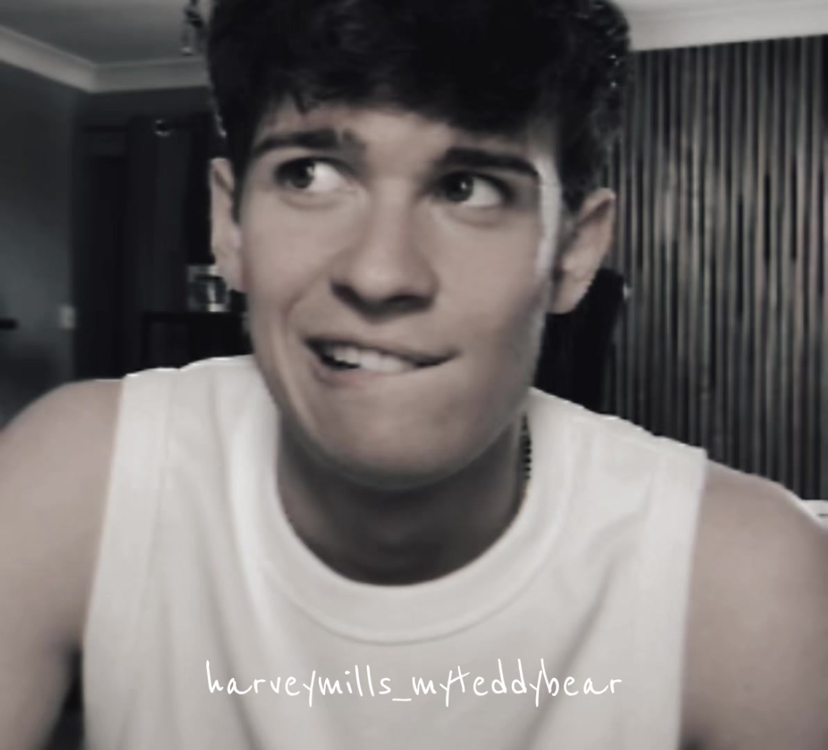@Nathan_harveymills_myteddybear