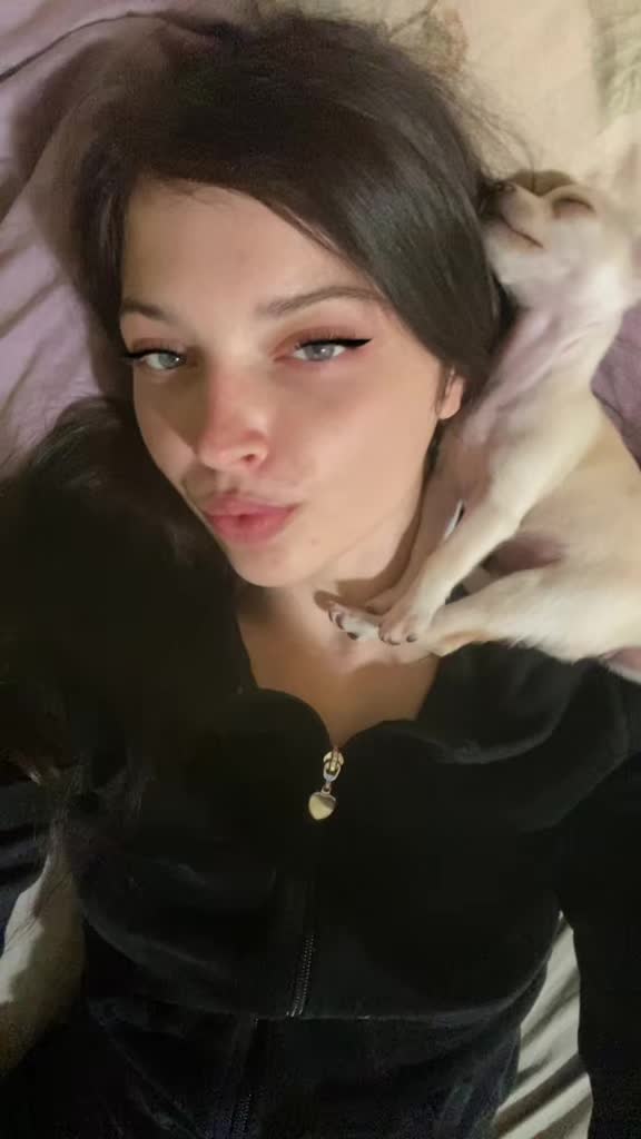 @Ƹ̵̡Ӝ̵̨̄Ʒ