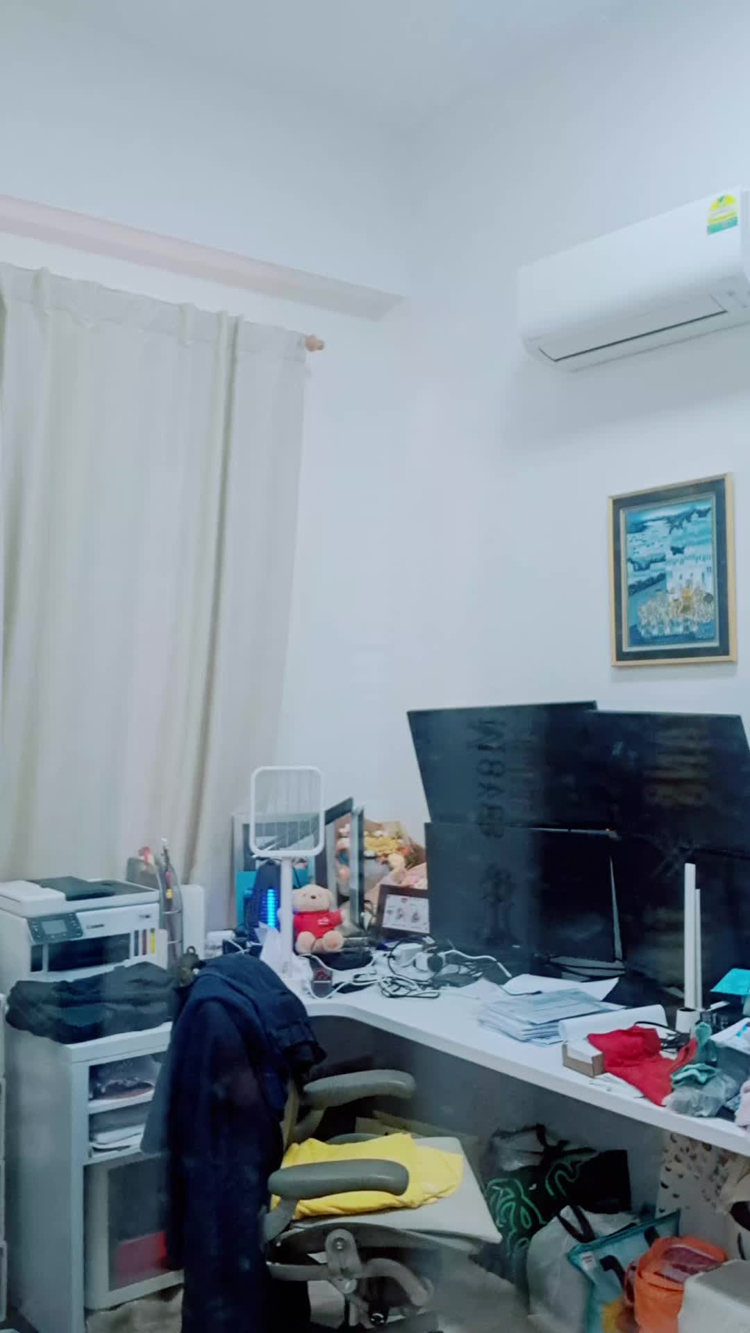 @mamamoblue1996