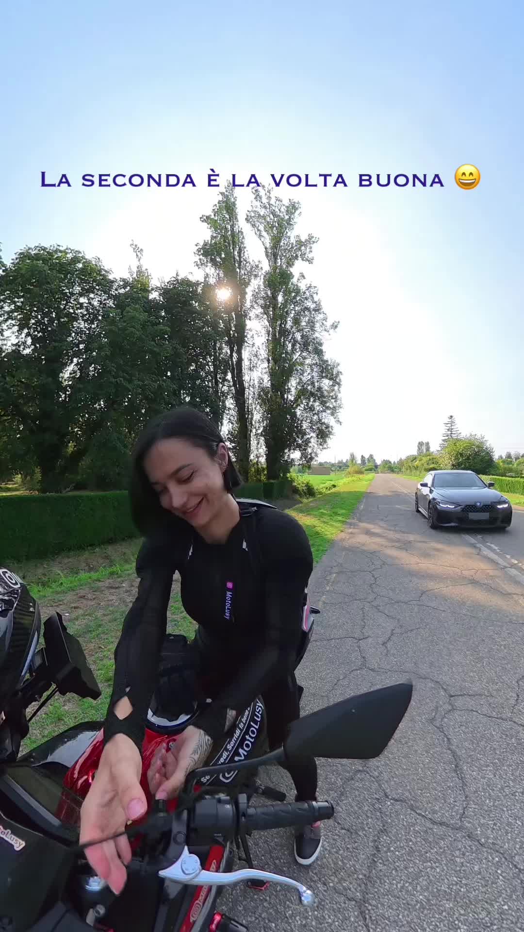 @motolusy