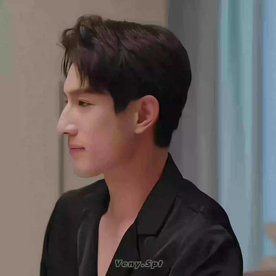 @𝑽𝒆𝒏𝒚.𝑺