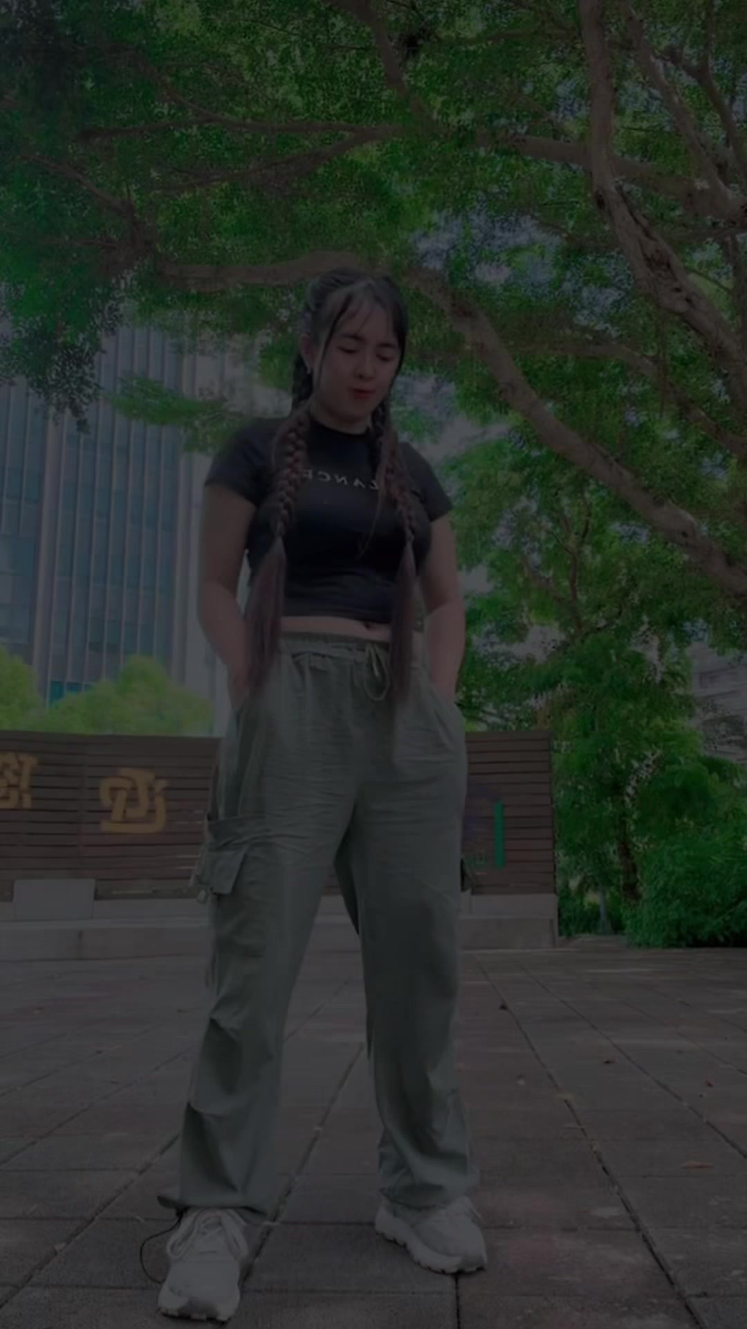 @Mengikutianda
