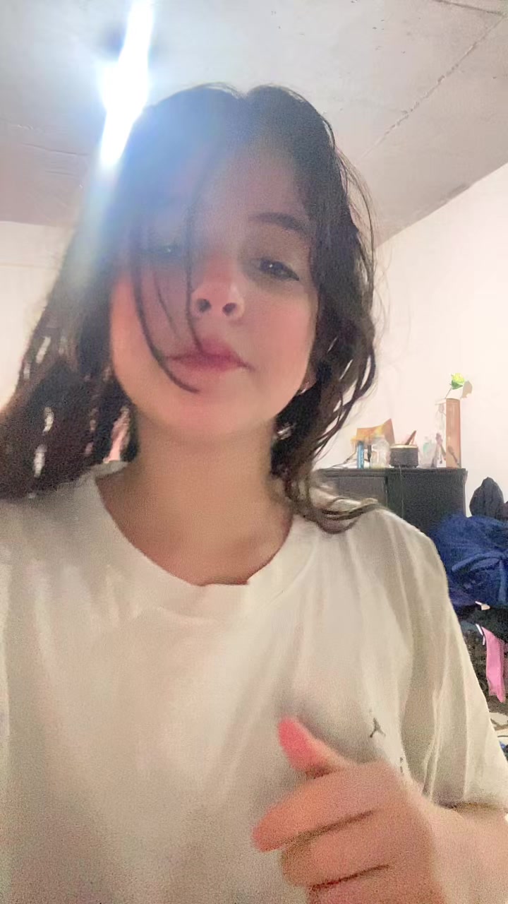 @mianahiara595