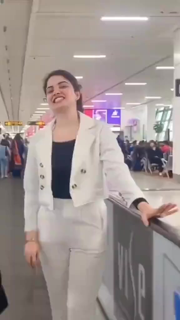 @ur_priyanka
