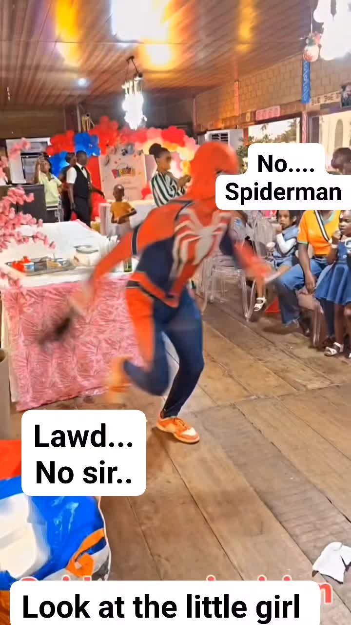 @Clowcent