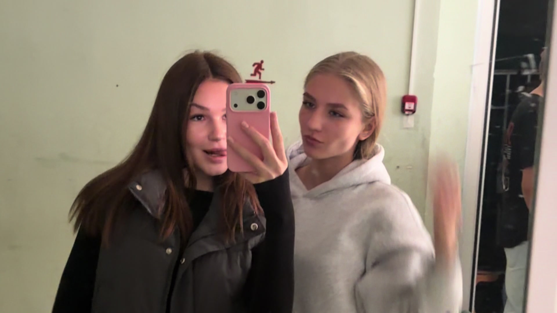 @с любовью, Е.🧿