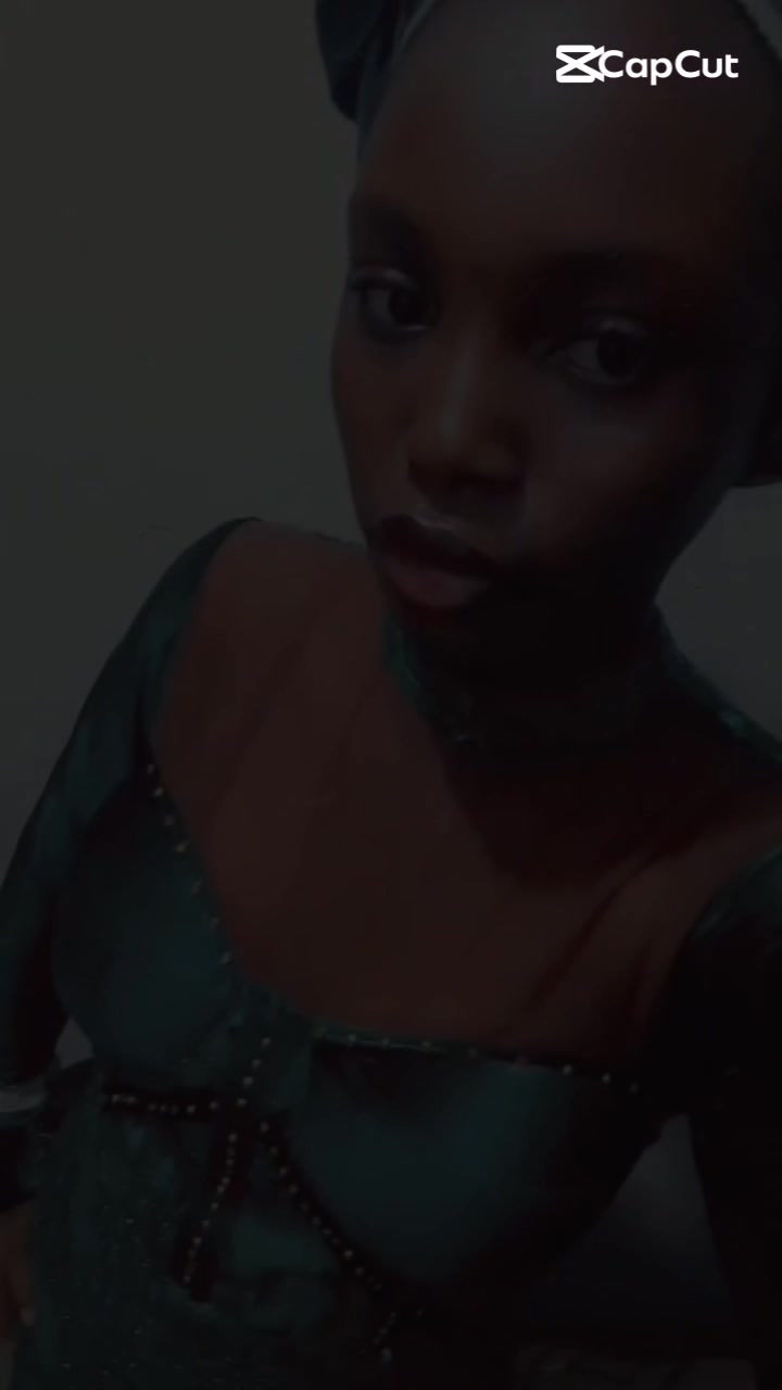@DOLLY. P