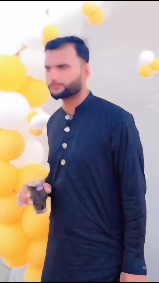 @Kamran Mirani🦋