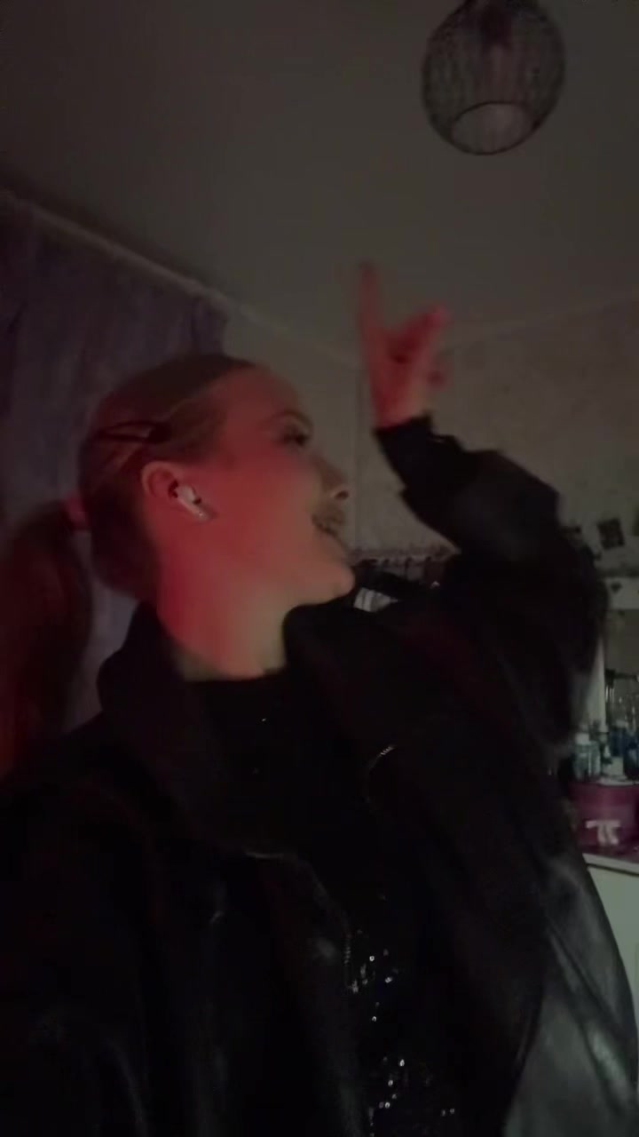 @Камилла