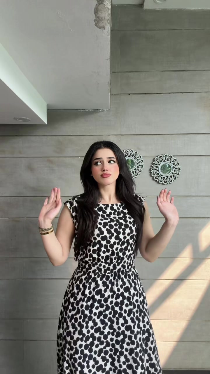 @Alina Amir
