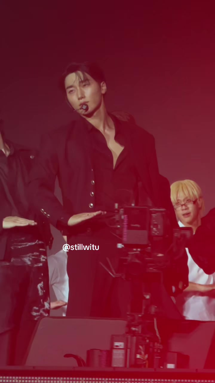 @ela | saw ateez