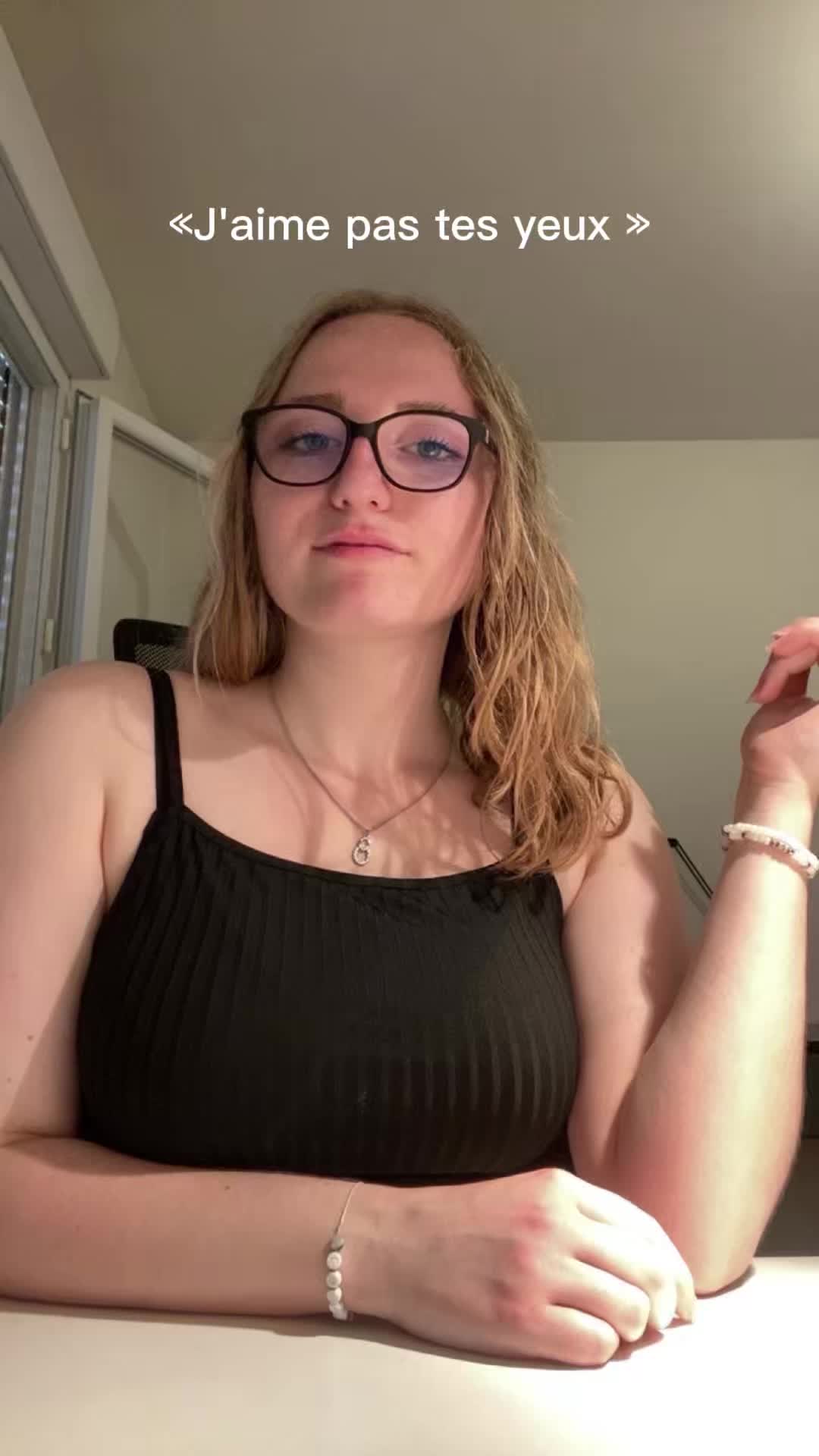 @Laura ✝️