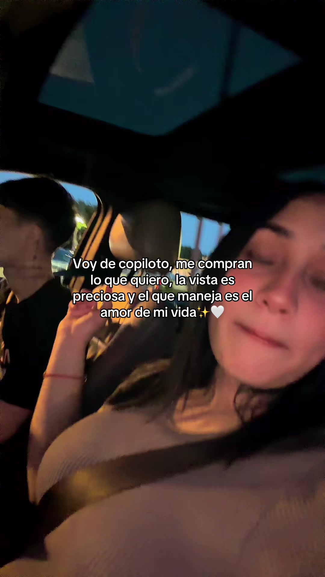 @𝑹 𝑶 𝑺 𝑺 𝐈👩🏻