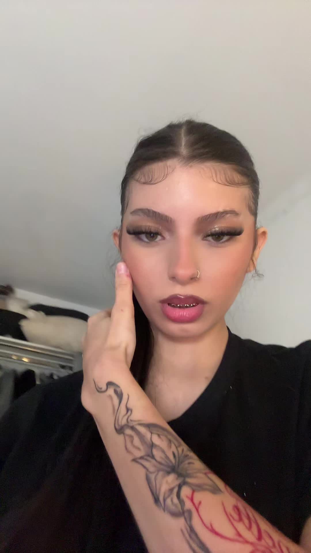 @𓍼 ོ