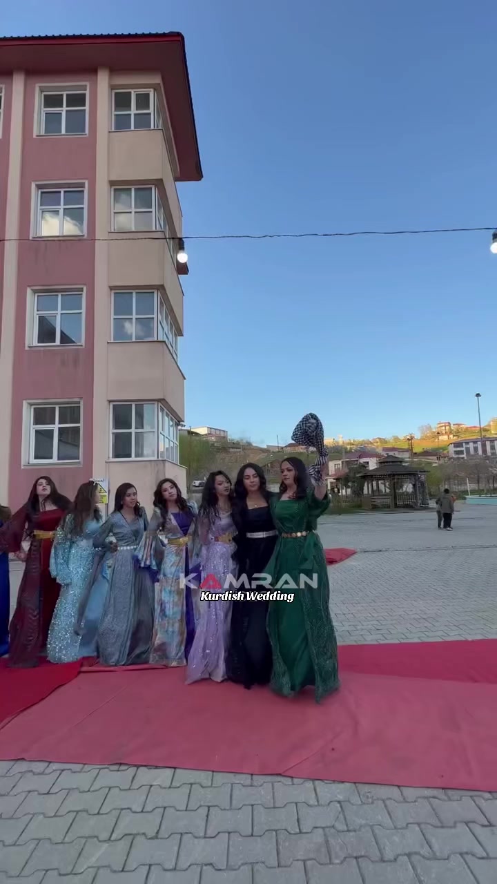 @𝑲𝑼𝑹𝑫İ𝑺𝑯 𝑾𝑬𝑫𝑫𝑰𝑵𝑮