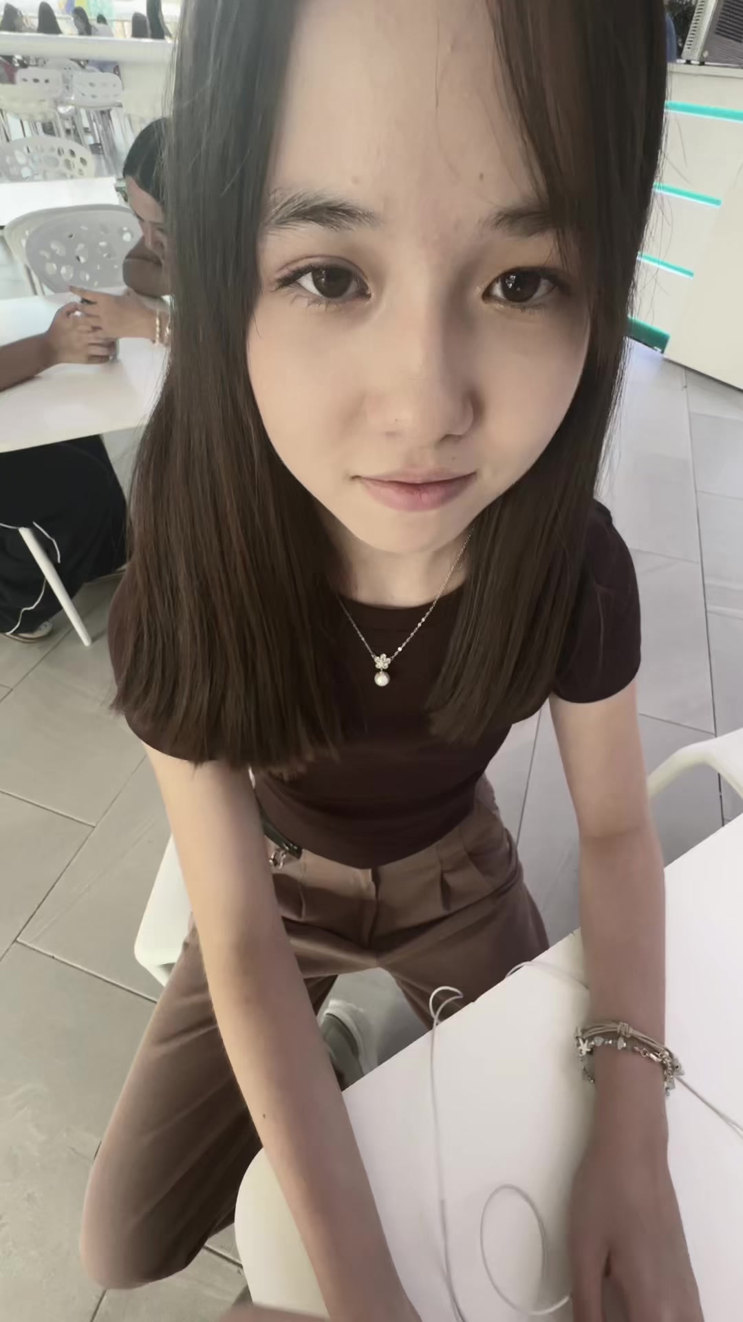 @𝒽ℴ𝓁ℯ𝓇ℴ𝒸𝒽𝓀𝒶