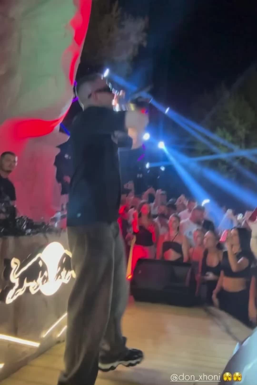 @🤍