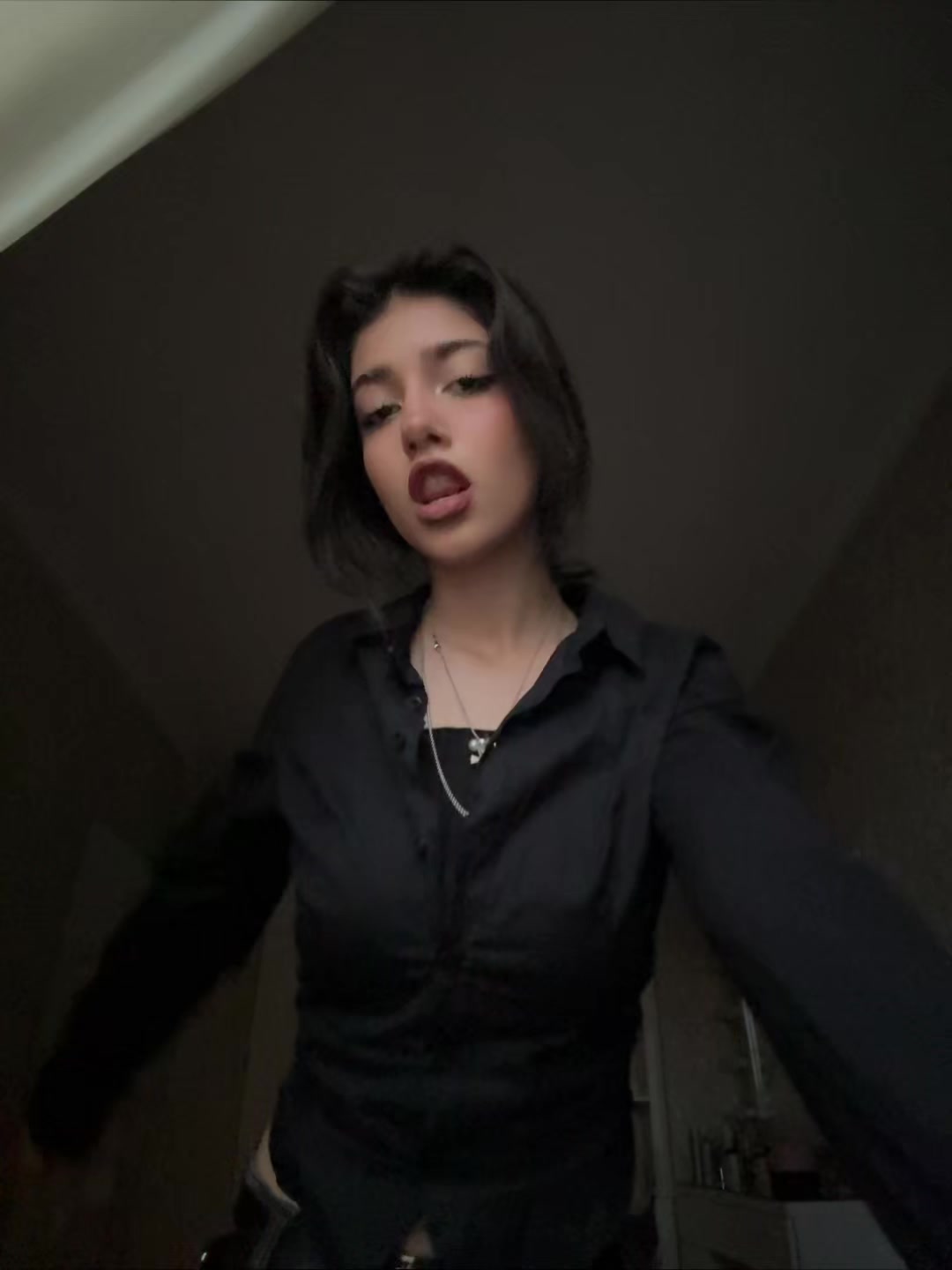 @avaaawoo