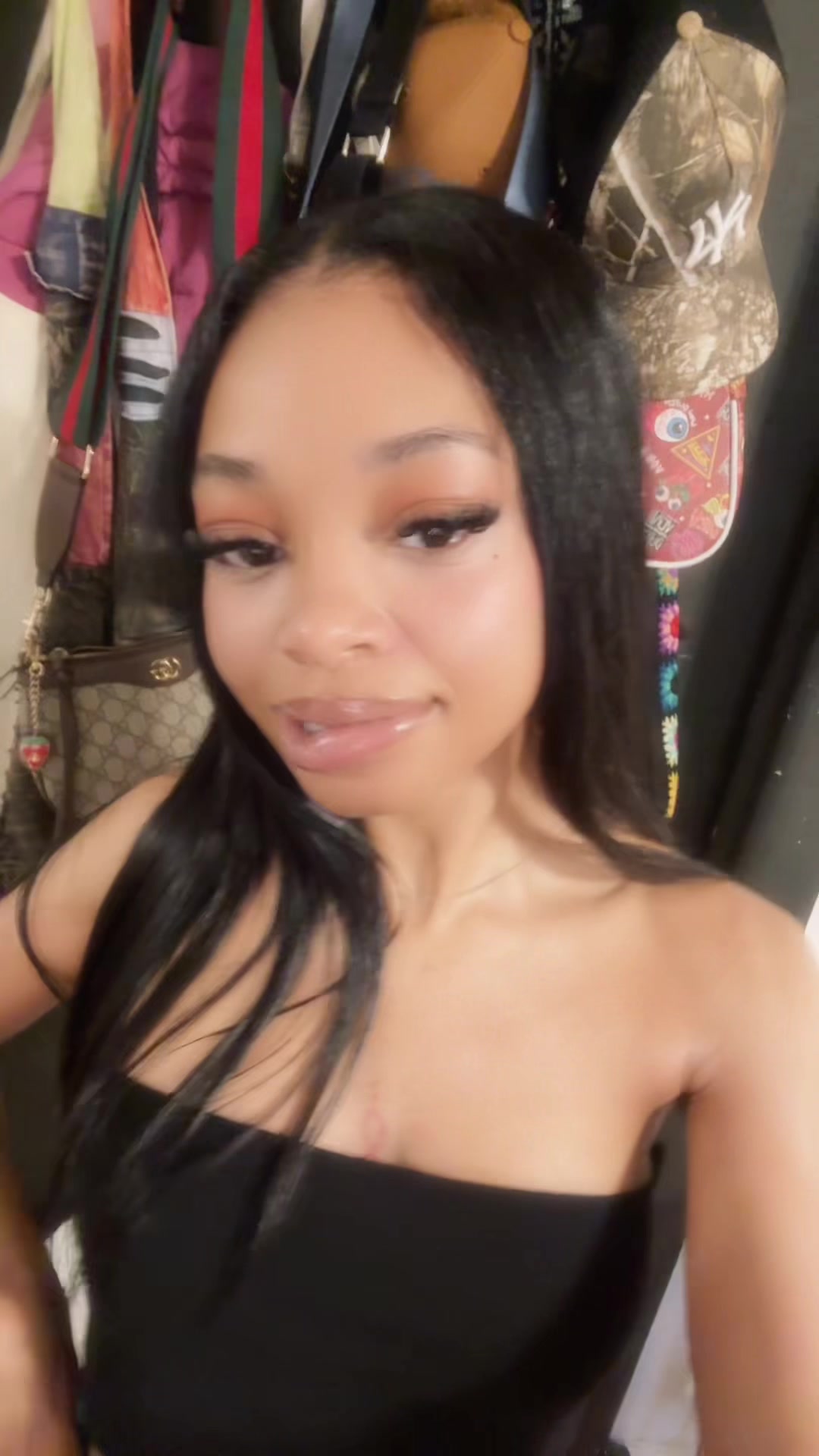 @💋