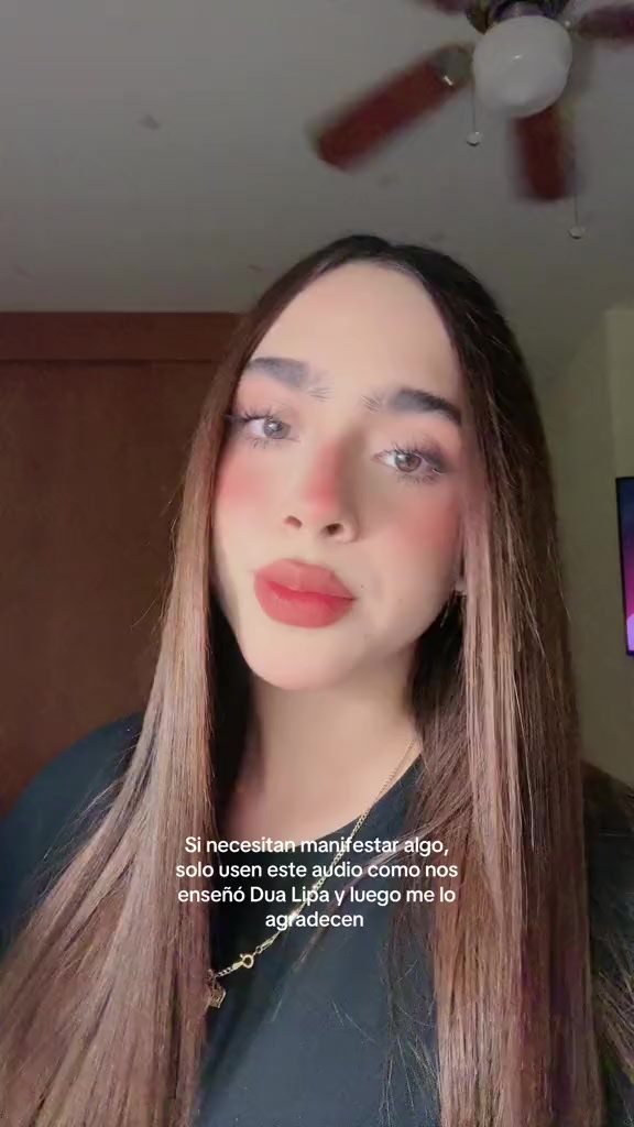 @danielamsrc