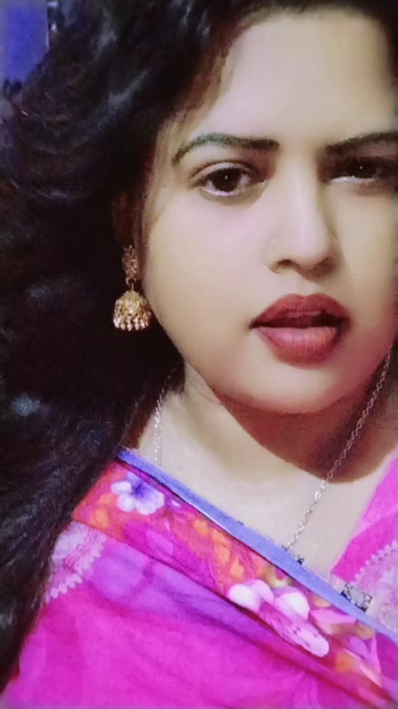 @দুষ্টু মেয়ে সুবর্না