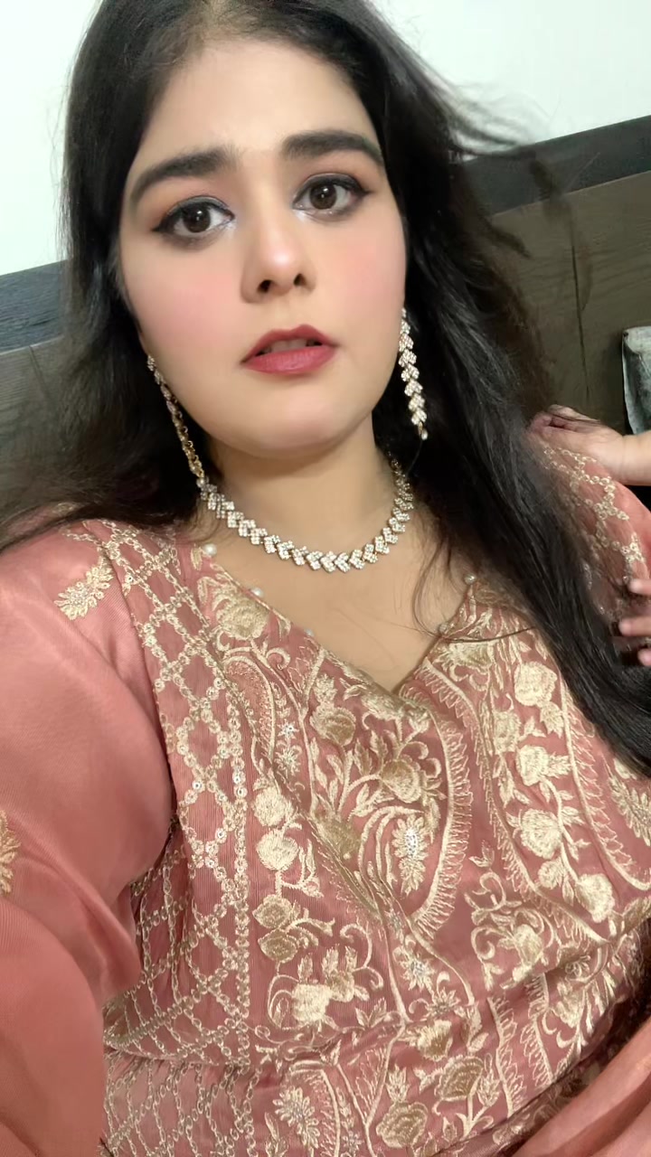 @Kanza_siddiqui