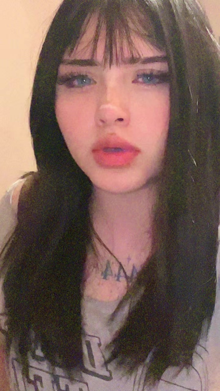 @𝐀𝐥𝐢𝐩𝐫𝐨 🍓