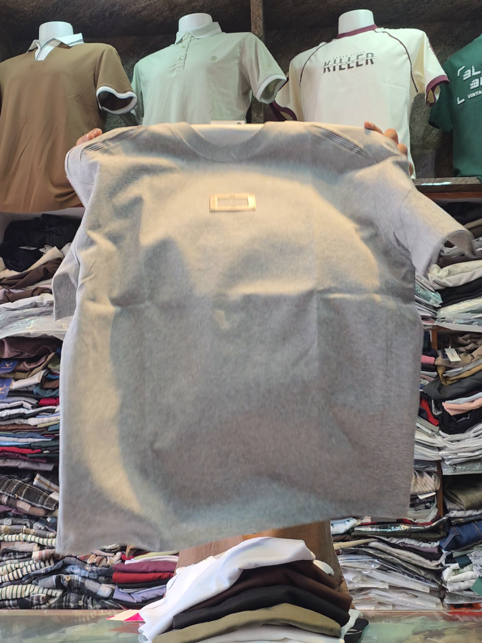 @Roshan Readymade Fancy Store