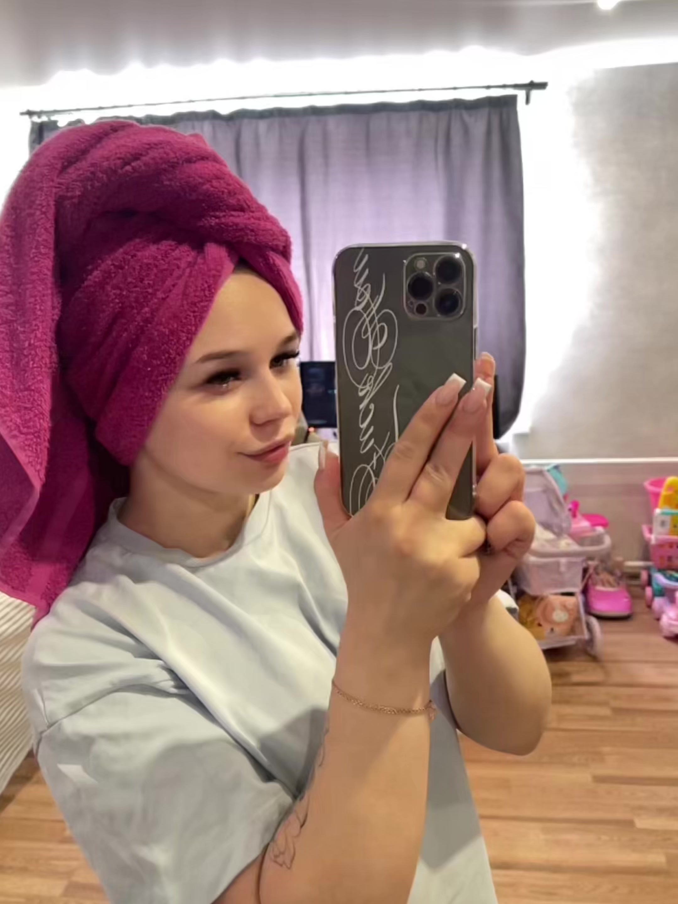 @Ksenia Holodok