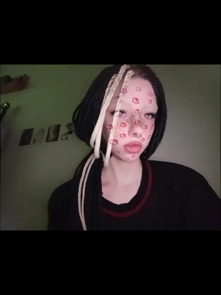 @кто я?👹