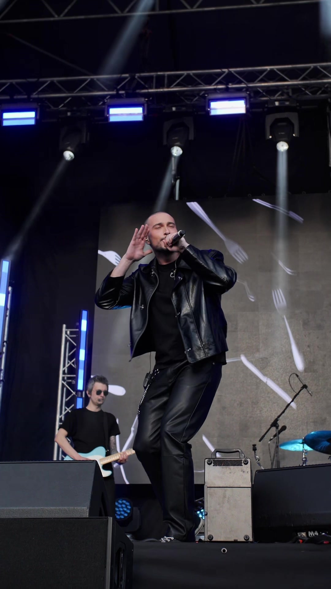 @Нікіта Кісельов