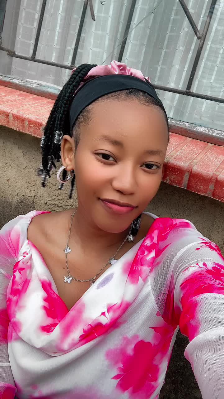 @Unathi