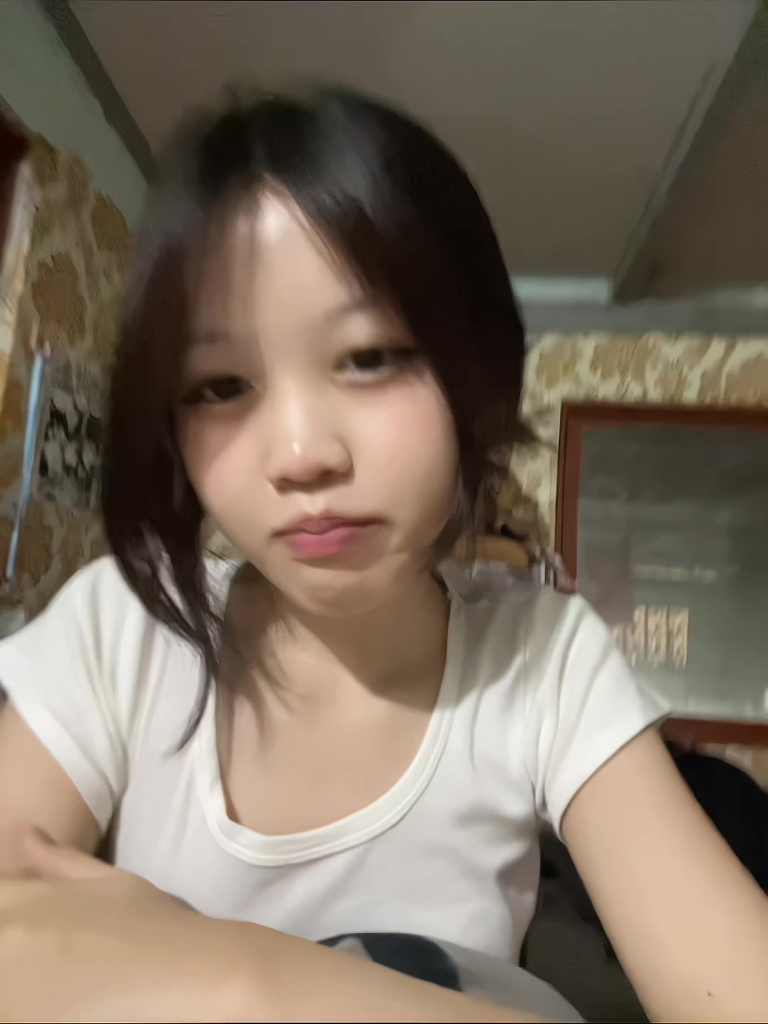 @ឈីញ
